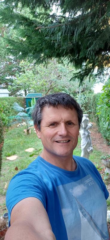 Jean-Luc 63 ans Lormont