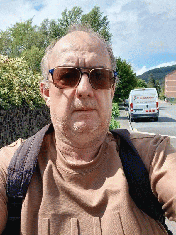 Marc12 58 ans Viviez