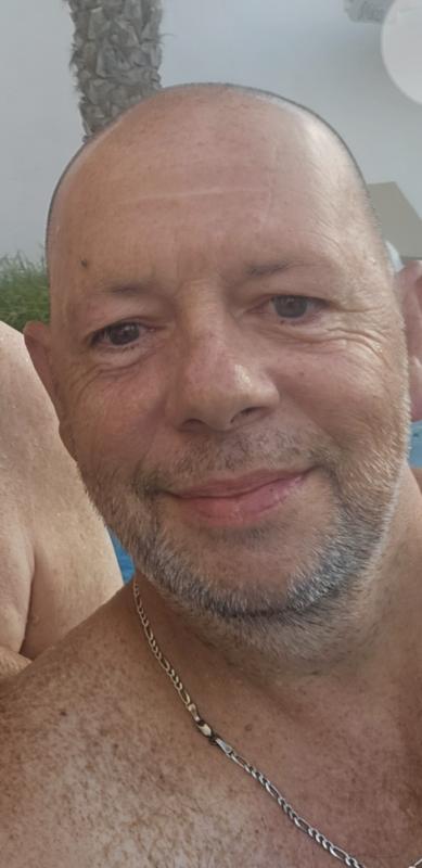 Stef 52 ans Le Neubourg