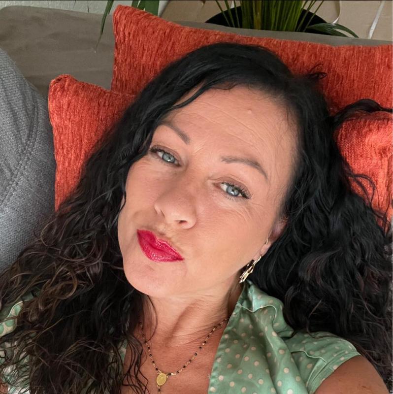Chichacece 37 ans Chavagne