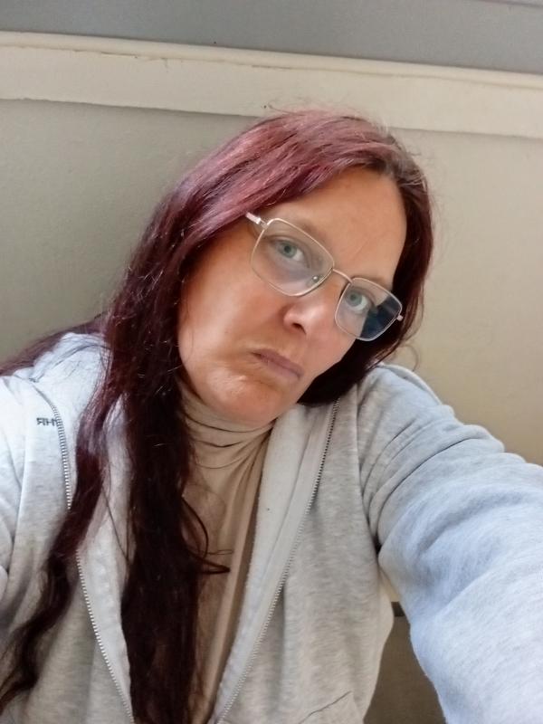 Didine  54 ans Troyes