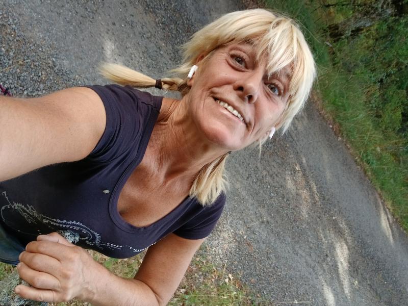 Patricia 62 ans Mende