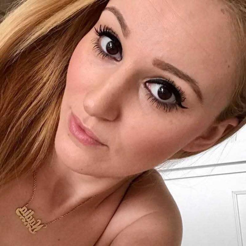 Alyce 32 ans Ambronay