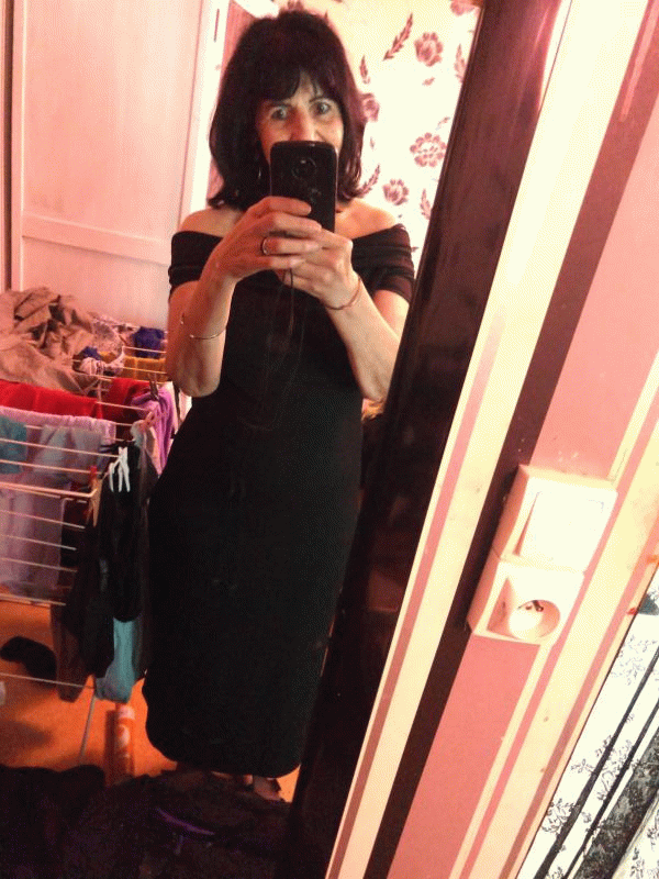 Samia  64 ans Metz