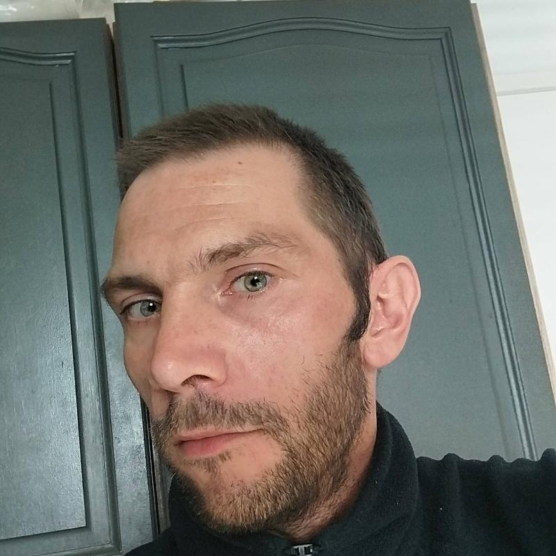 seul 36 ans Loos en Gohelle