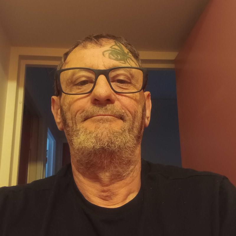 Patrick 58 ans Saint Leu la Forêt