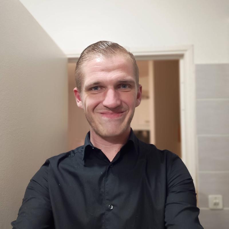 Tanguy 28 ans Béziers