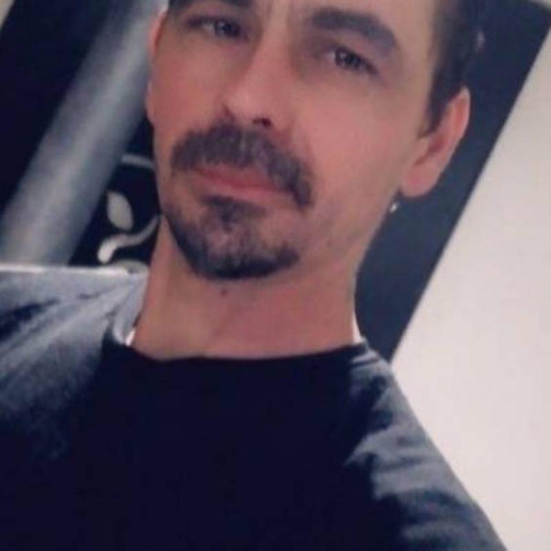 chris 43 ans Romans sur Isère