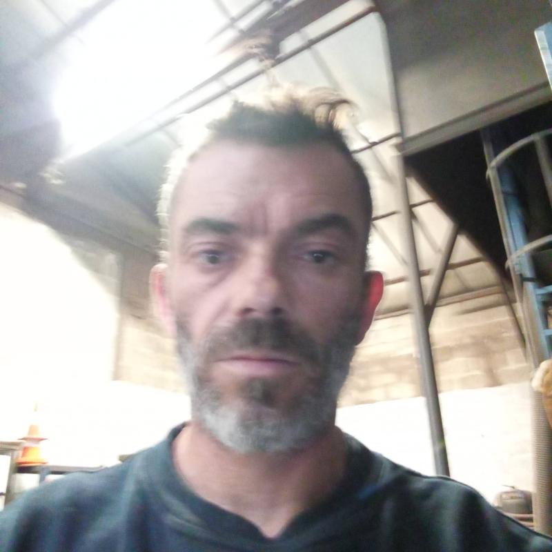 Jerome 44 ans Fougeré