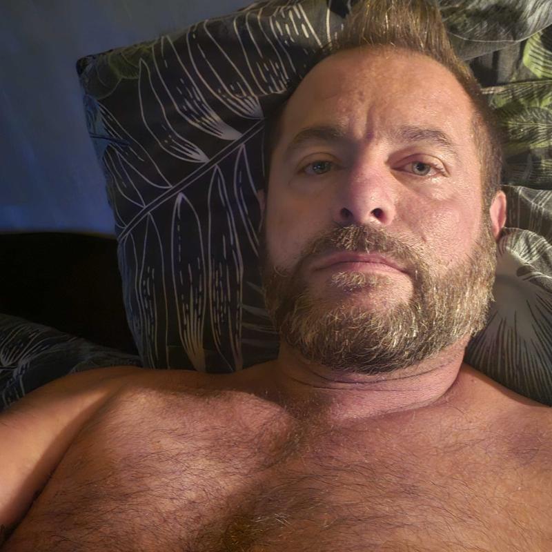 Romuald  43 ans Le Mans