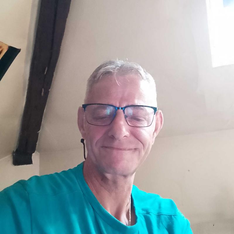 pioupiou 55 ans Sablé sur Sarthe