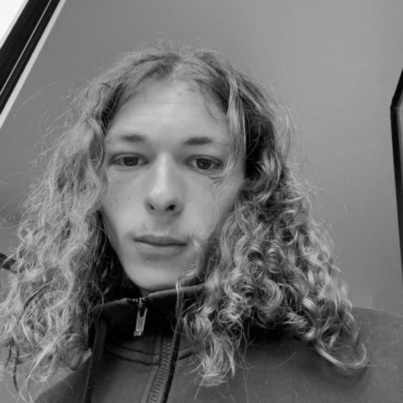 julien 22 ans Saint Doulchard