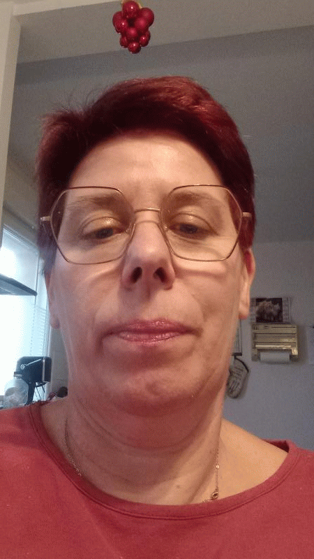 nath 51 ans Ambrières les Vallées