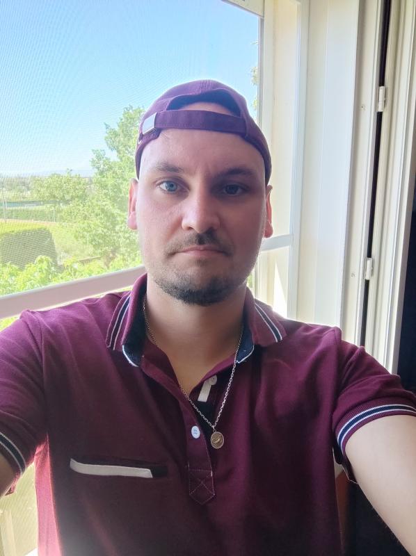 Jeremdusud 34 ans Courthézon