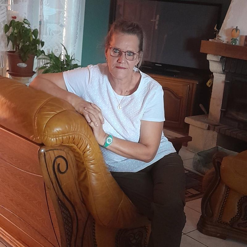 Claudine 57 ans Puy en Velay