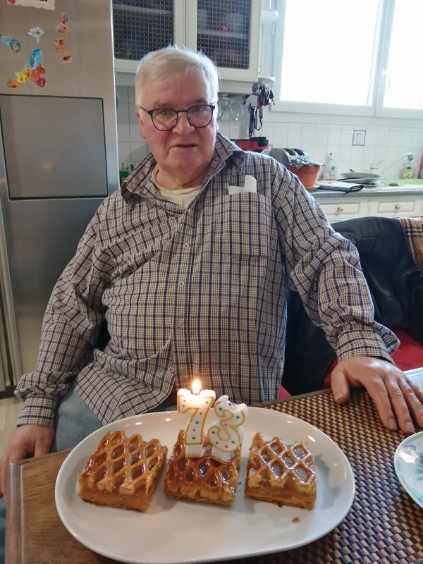 jacques.................. 77 ans Saint Étienne du Rouvray