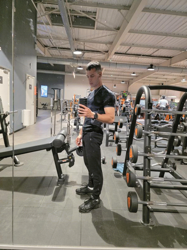 juan 21 ans Châlons en Champagne