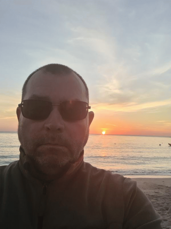 Bruno  59 ans Porto-Vecchio