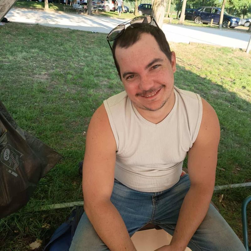 Norbert 34 ans Les Bordes