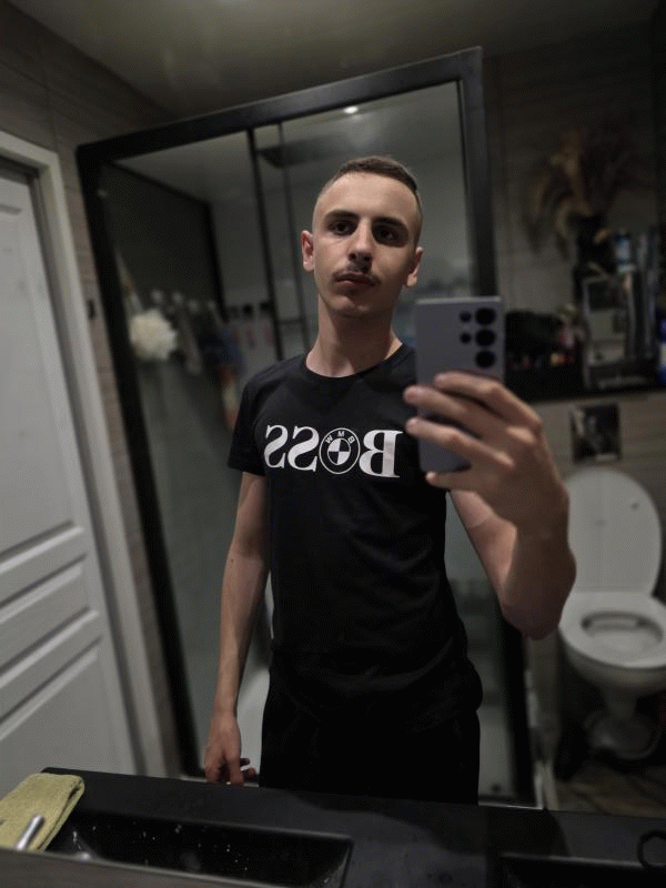 Gabriel 20 ans Fos sur Mer