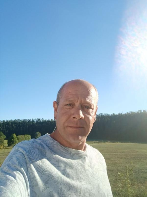 Max 48 ans Circourt sur Mouzon
