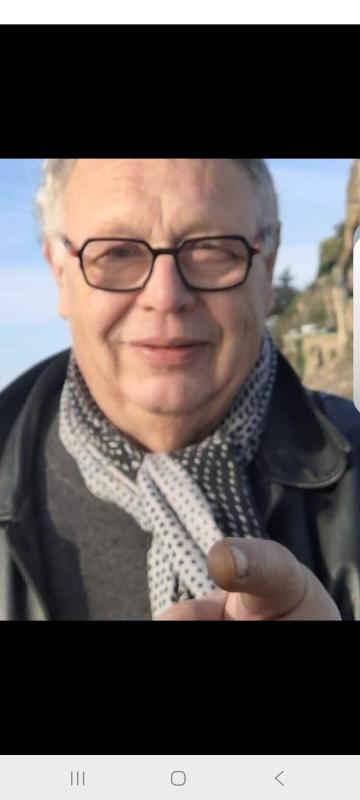 Daniel 66 ans Tessy sur Vire