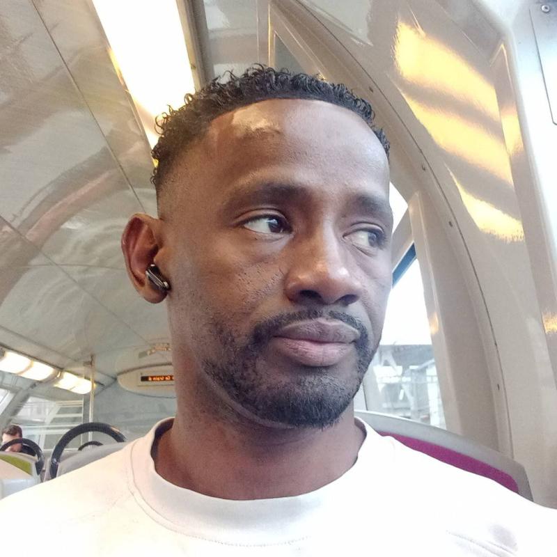 djounce 33 ans Sevran