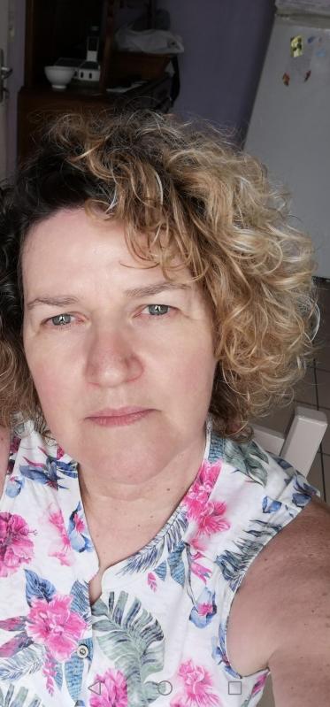 Joséphine  59 ans Abbeville