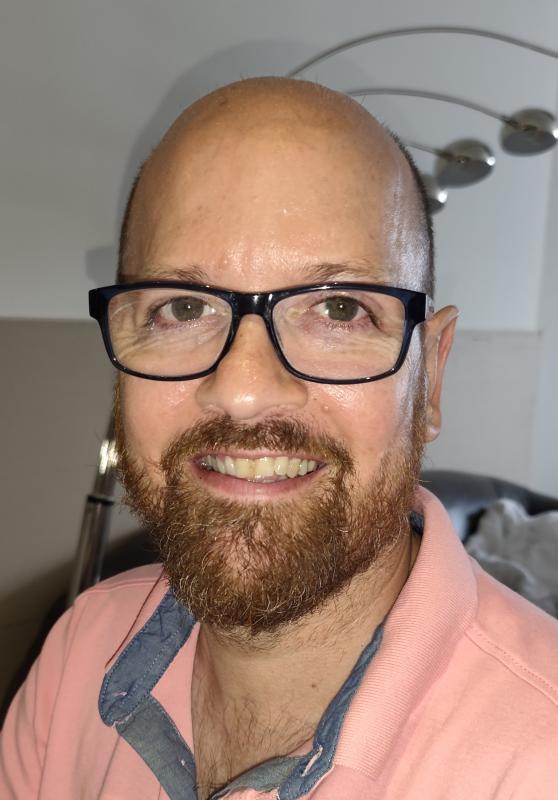 Nicolas 49 ans Hazebrouck
