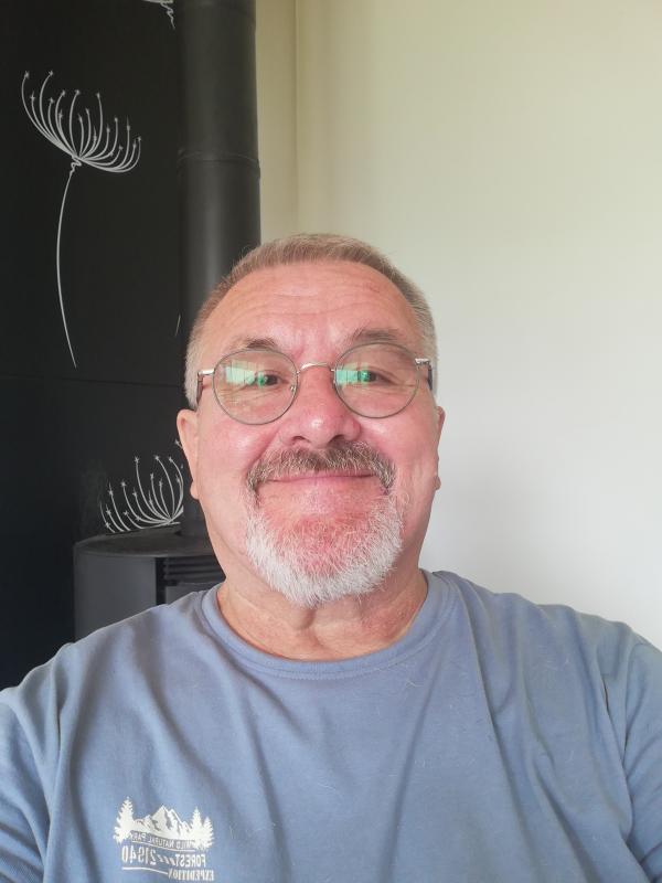 Jean-Marc 64 ans Simandre