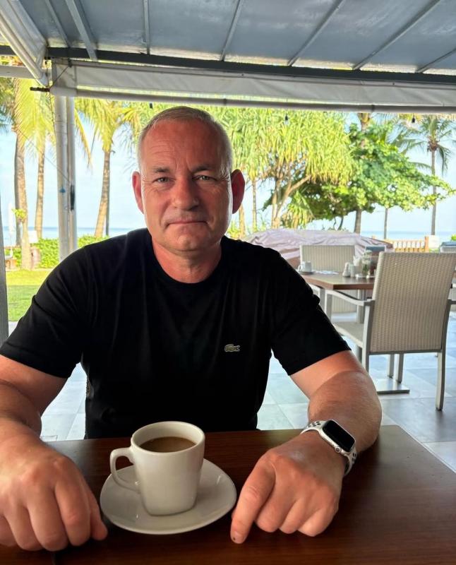 Guillaume  64 ans Valenciennes