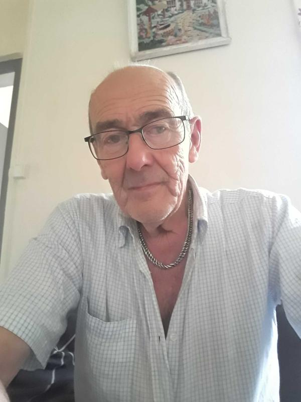 Richard 64 ans Laon
