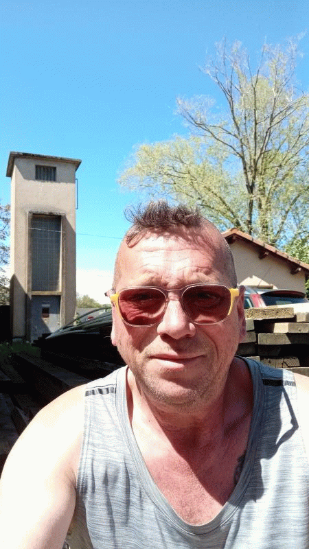 Tintinlolo  53 ans Saint Germain Lembron