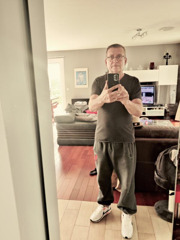 Sergio 59 ans Orléans