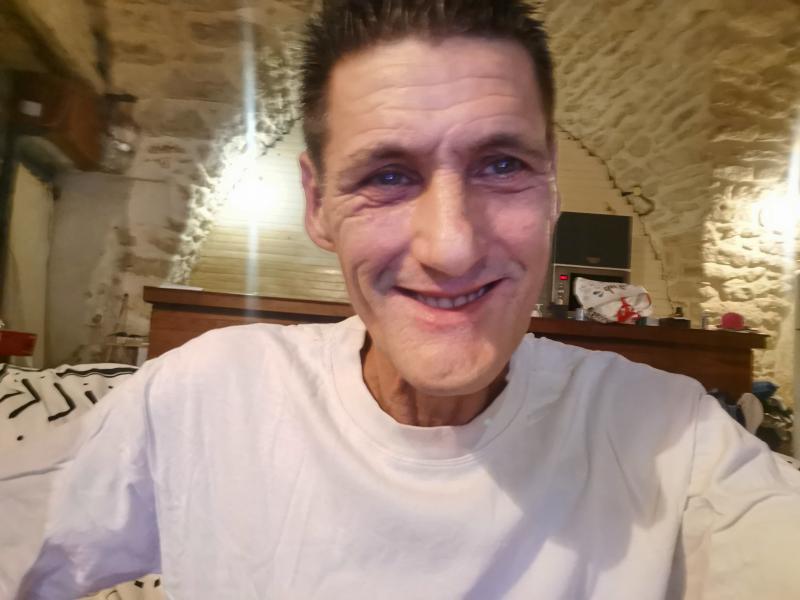 Stéphane  50 ans Florensac