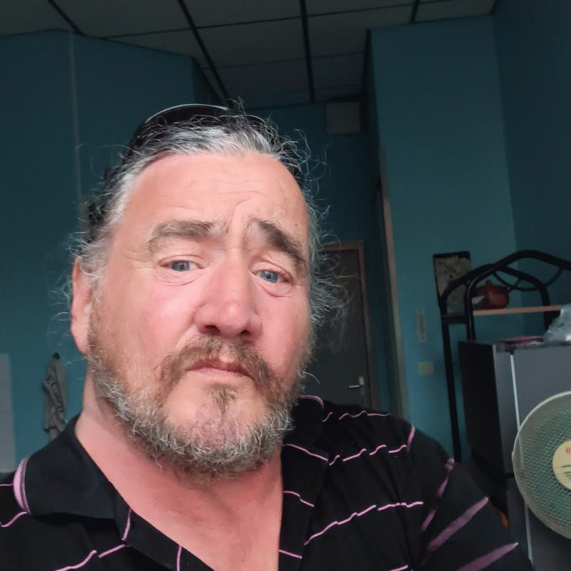 Thierry  61 ans Belleville