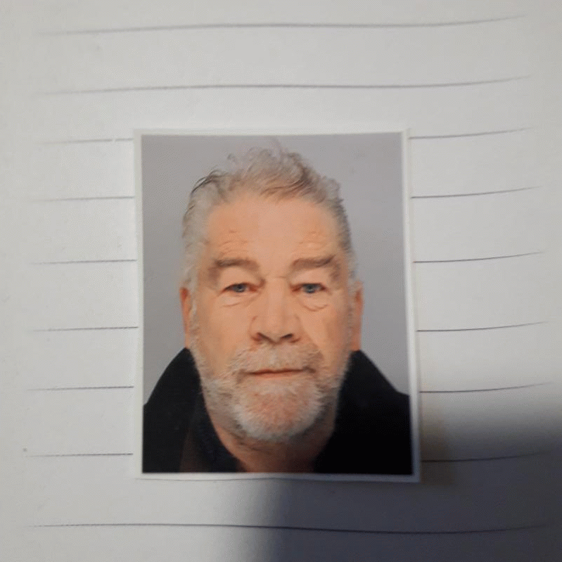 thierry 71 ans Pluméliau