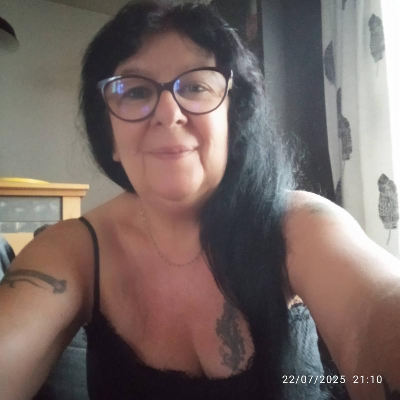 Aline 69 ans Braud et Saint Louis