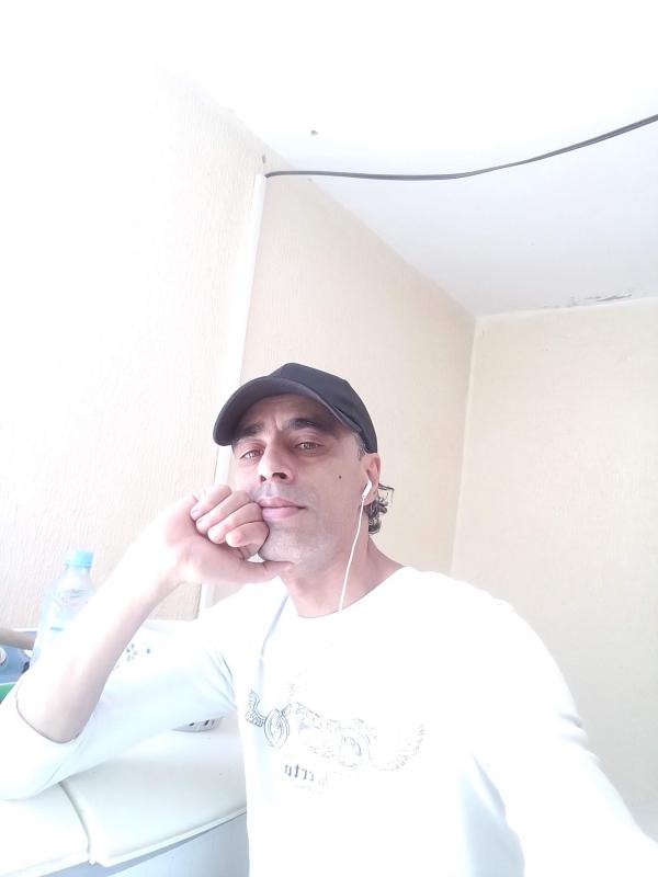 Abdel 48 ans Castelferrus