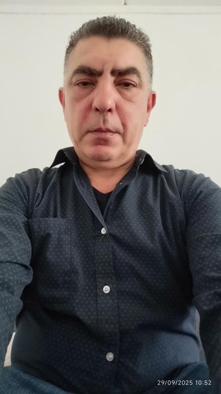 Mika 56 ans Saint Étienne