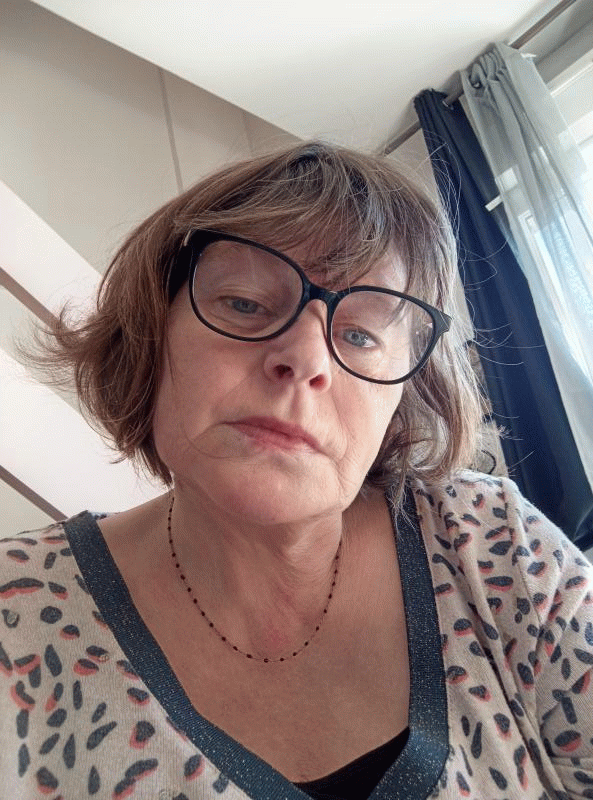 Rose 57 ans Arzano