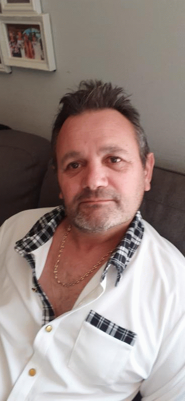 Laurent 53 ans Saint Privat des Vieux