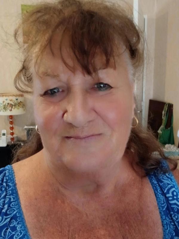 jeanine 75 ans Auxerre