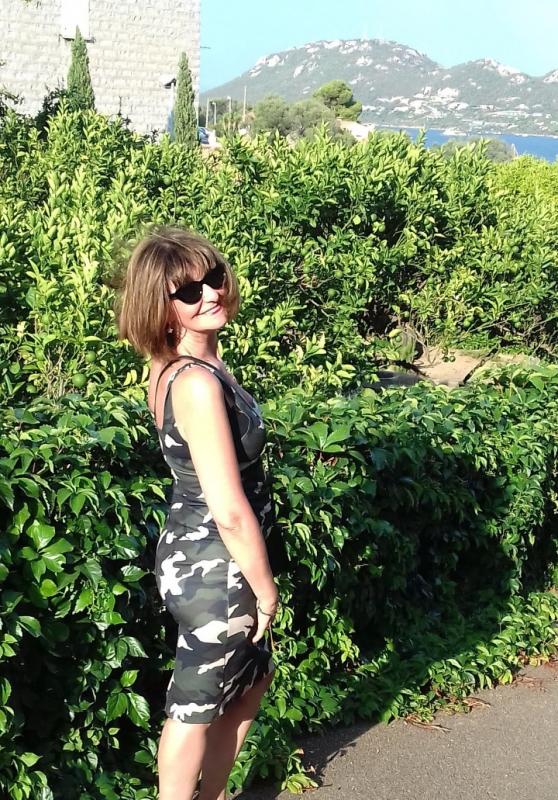 Anabelle 65 ans marseille 5eme arrondisse