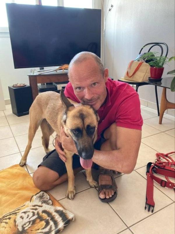 Olivier 59 ans Cenon