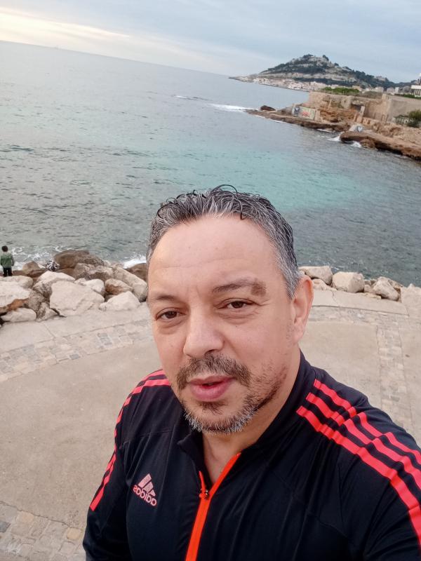 Mulyly 48 ans marseille 3eme arrondisse