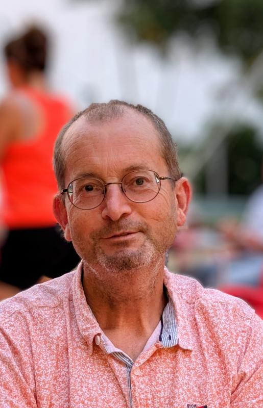 Pascal  56 ans Mayet