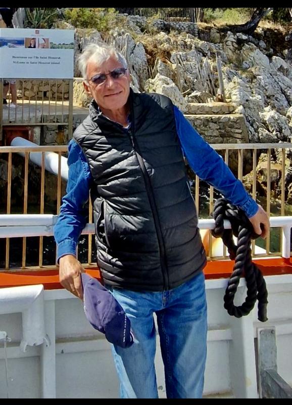 Fabrice 66 ans Nantes