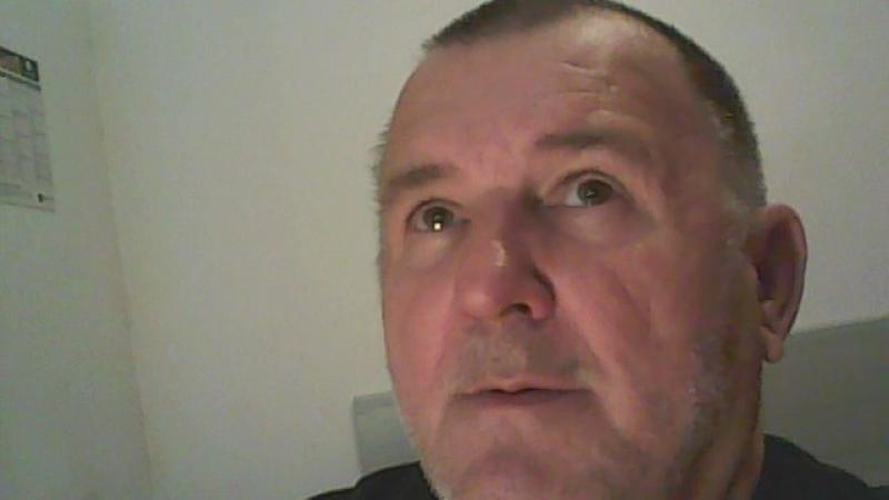 mickael 64 ans Villiers sur Loir