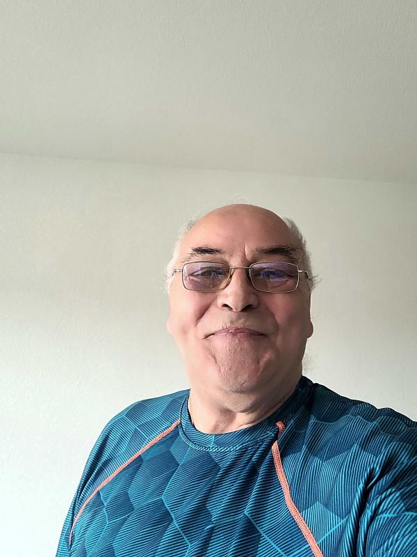 Pierre 65 ans Saint Palais